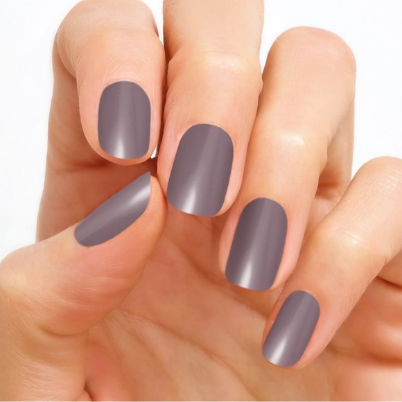 Color Street Berlin It To Win It - Picture 1 of 3